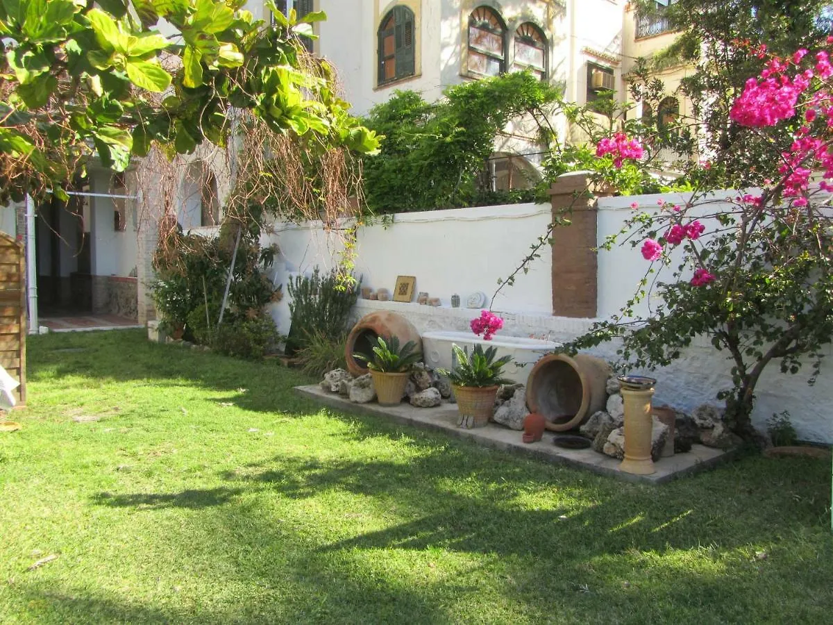 Villa Amalia Suites Malaga 0*,